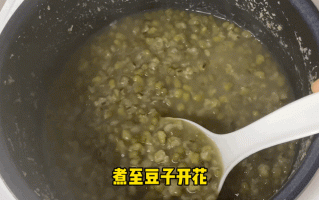 电饭锅煮绿豆汤（怎么煮绿豆更快）